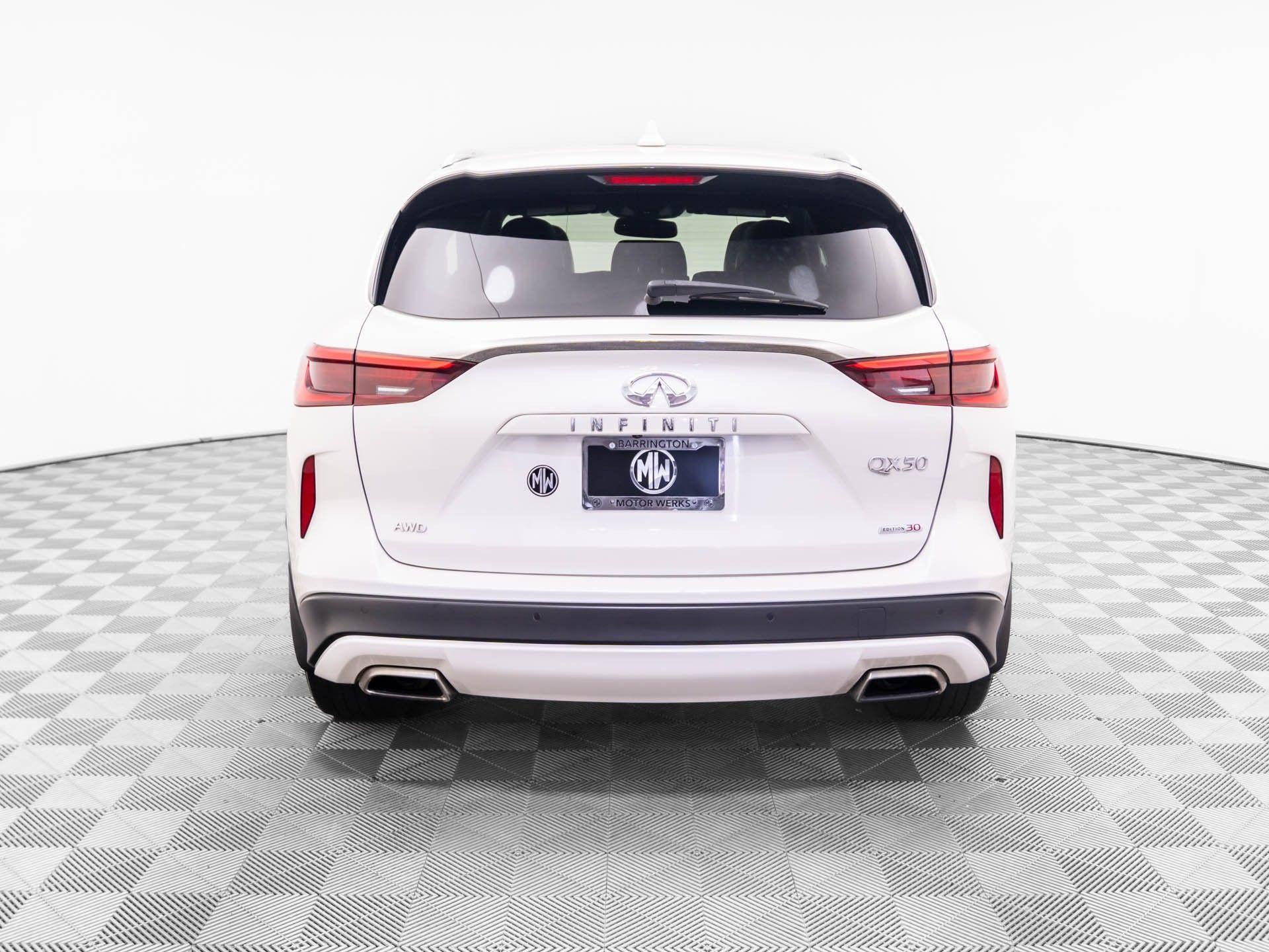2020 Infiniti QX50 Essential AWD photo 4