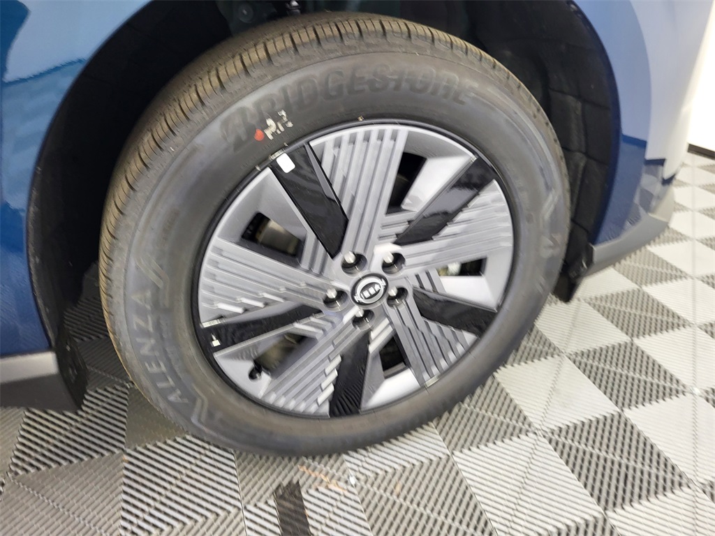 2025 Nissan Murano SL photo 18