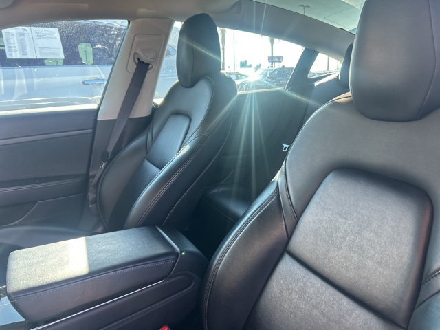 2020 Tesla Model 3 Standard Range Plus photo 12