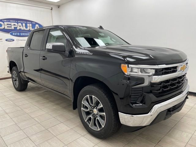 2026 Chevrolet Silverado LT's photo