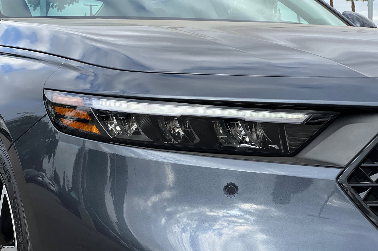 2025 Honda Accord Hybrid Touring photo 27