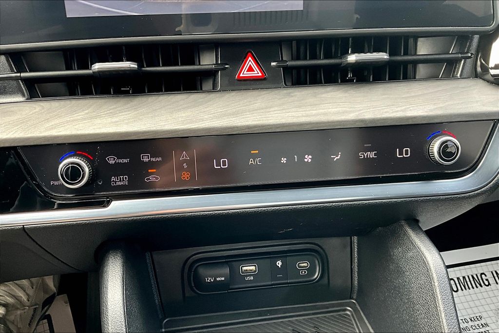 2024 Kia Sportage X-Line photo 25
