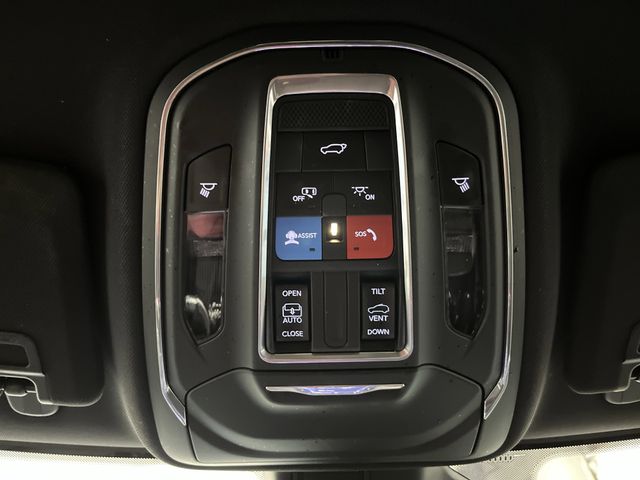 2024 Jeep Grand Cherokee Altitude X photo 21