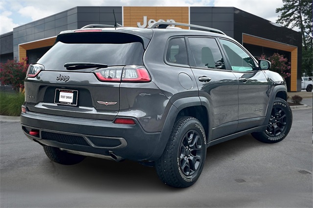 2020 Jeep Cherokee Trailhawk photo 5