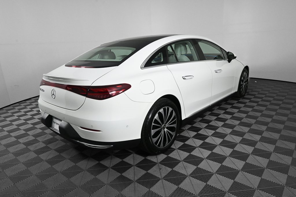 2023 Mercedes Benz EQE Sedan 350 photo 17