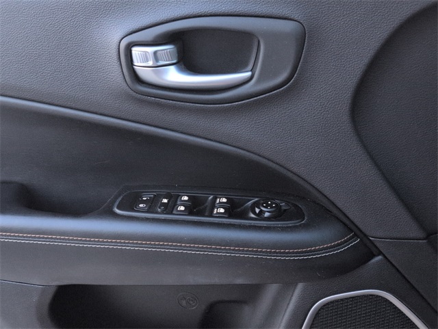 2017 Jeep Compass Latitude photo 22
