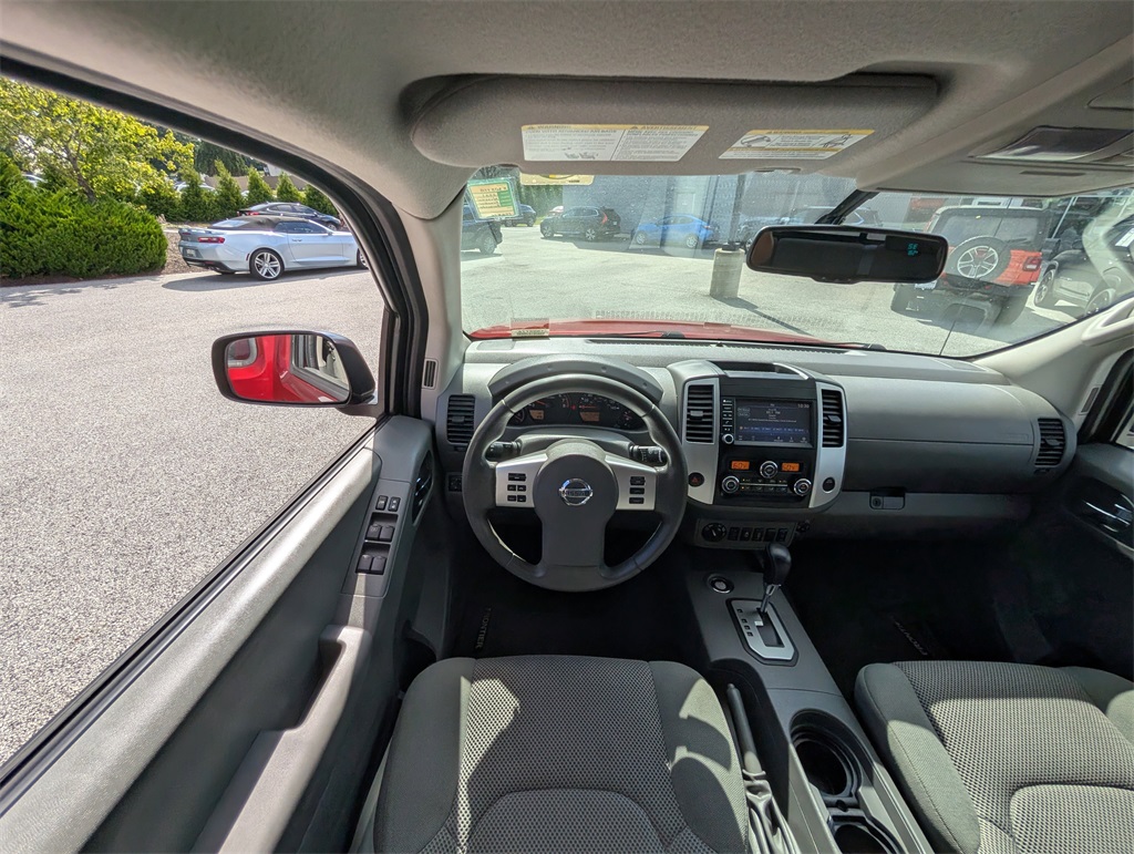 2021 Nissan Frontier SV photo 7