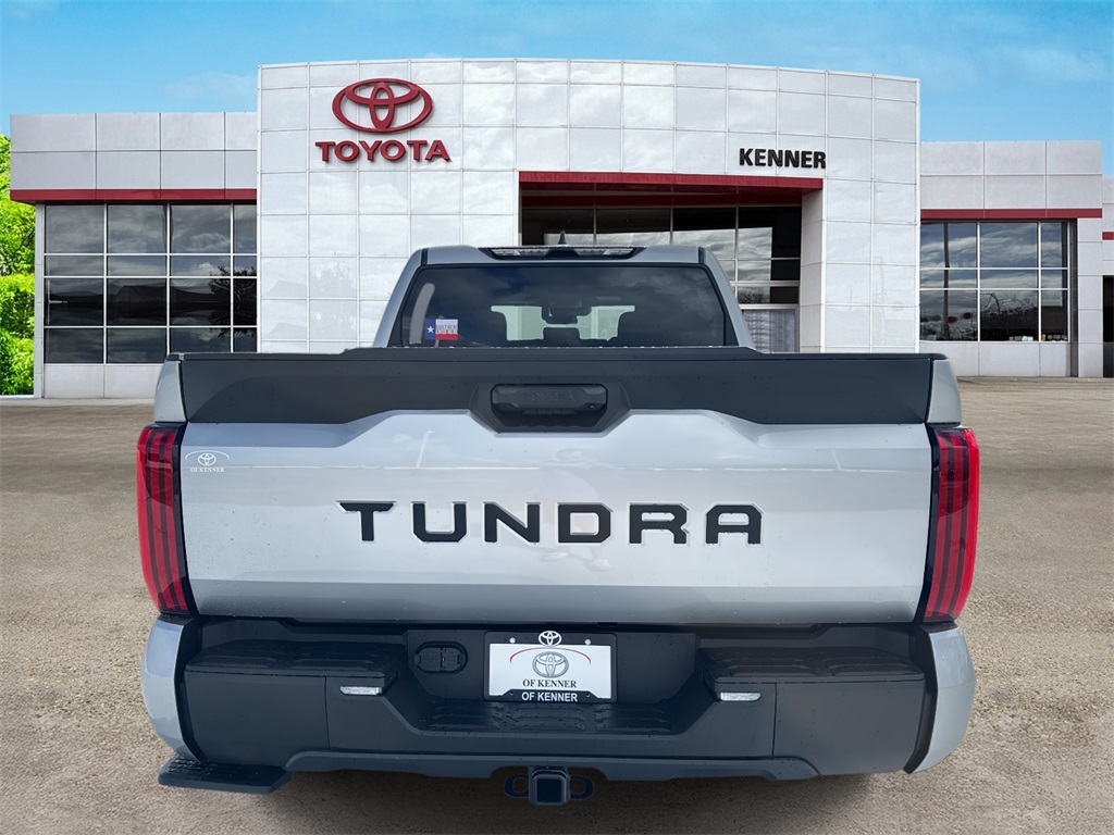 2026 Toyota Tundra SR5 CrewMax photo 3