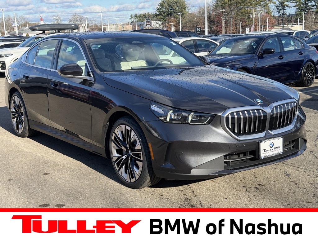 2026 BMW 5 Series 530i's photo