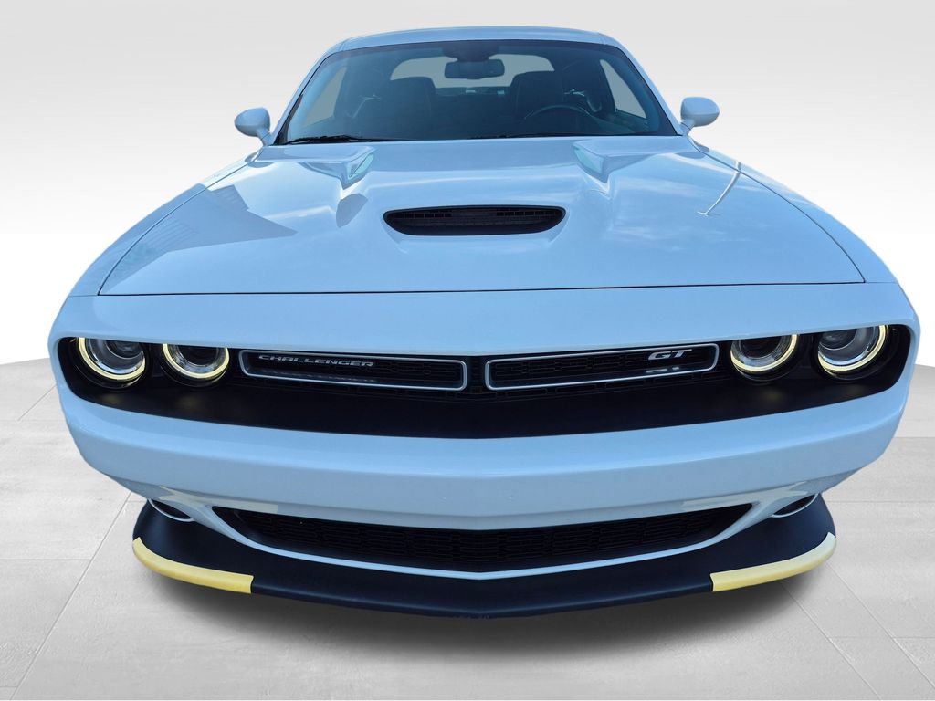 2022 Dodge Challenger GT photo 7