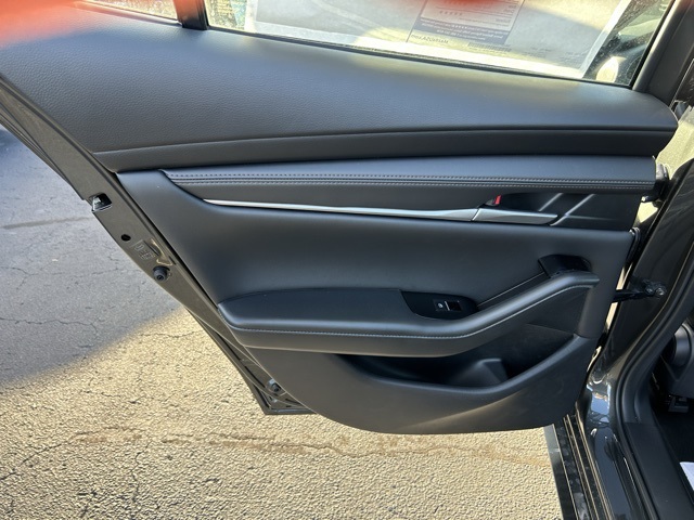 2025 Mazda Mazda3 Sedan 2.5 Select Sport photo 8