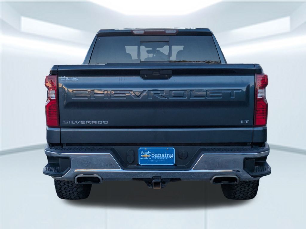 2020 Chevrolet Silverado 1500 LT photo 4