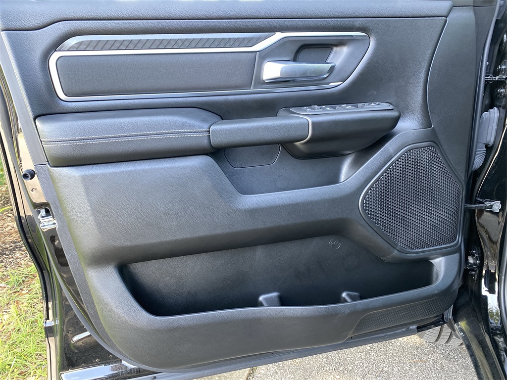 2025 Ram 1500 Big Horn Lone Star photo 10