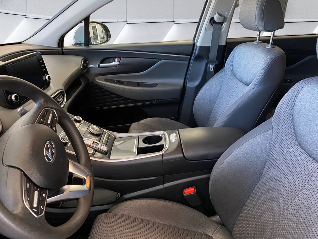 2022 Hyundai Santa Fe SEL photo 7