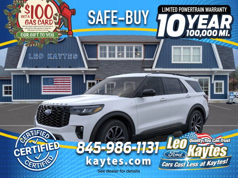 2026 Ford Explorer ST-LINE's photo