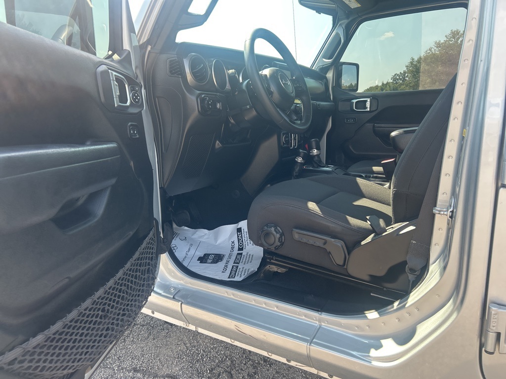 2023 Jeep Gladiator Sport photo 8