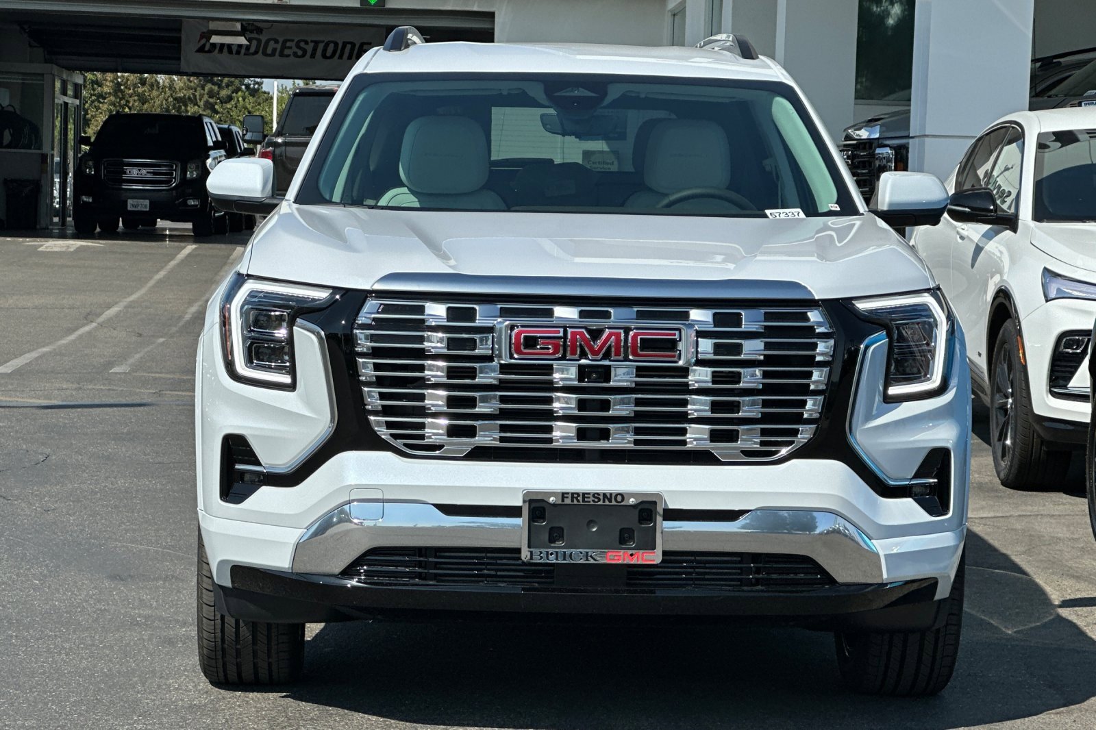 2026 Gmc Terrain Denali photo 3