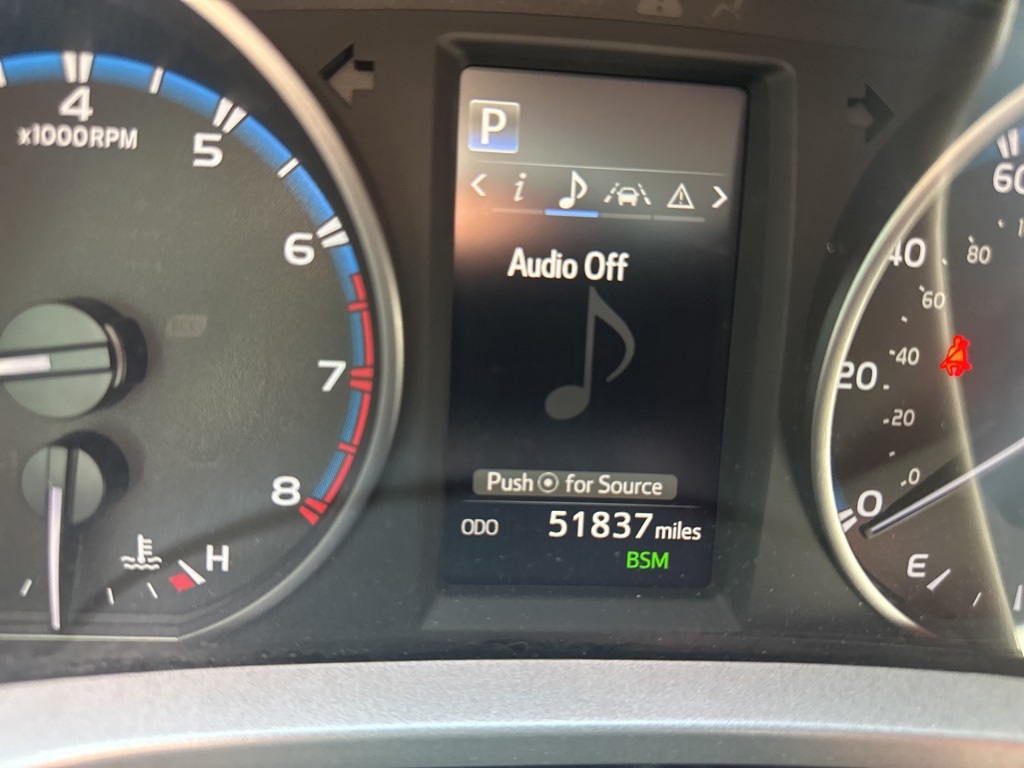 2018 Toyota RAV4 Adventure XLE photo 3