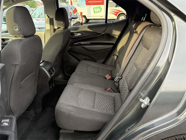 2018 Chevrolet Equinox LT photo 12