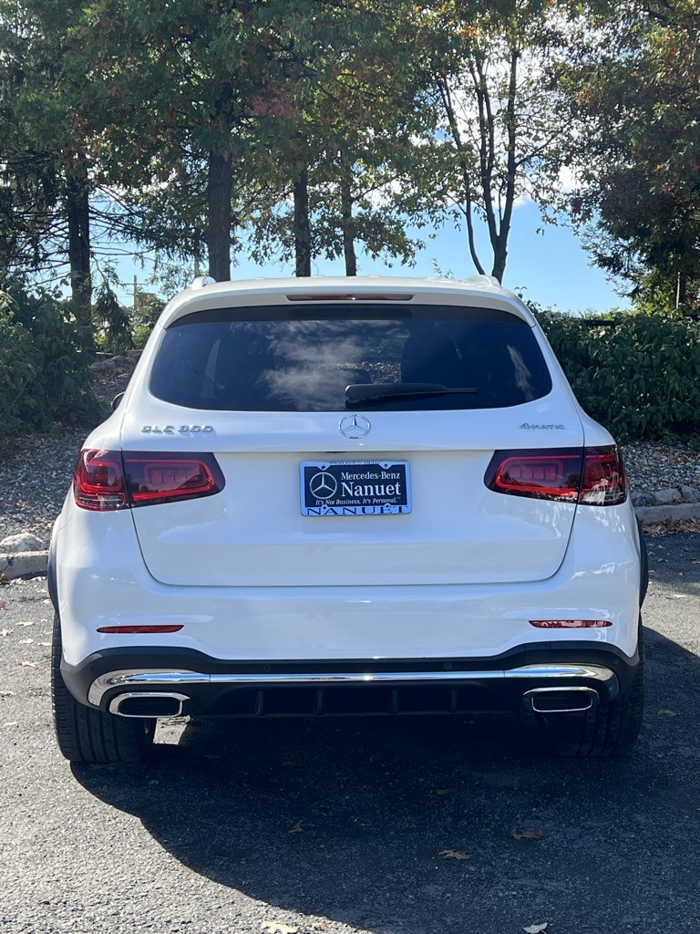 2022 Mercedes Benz GLC 300 4MATIC photo 3