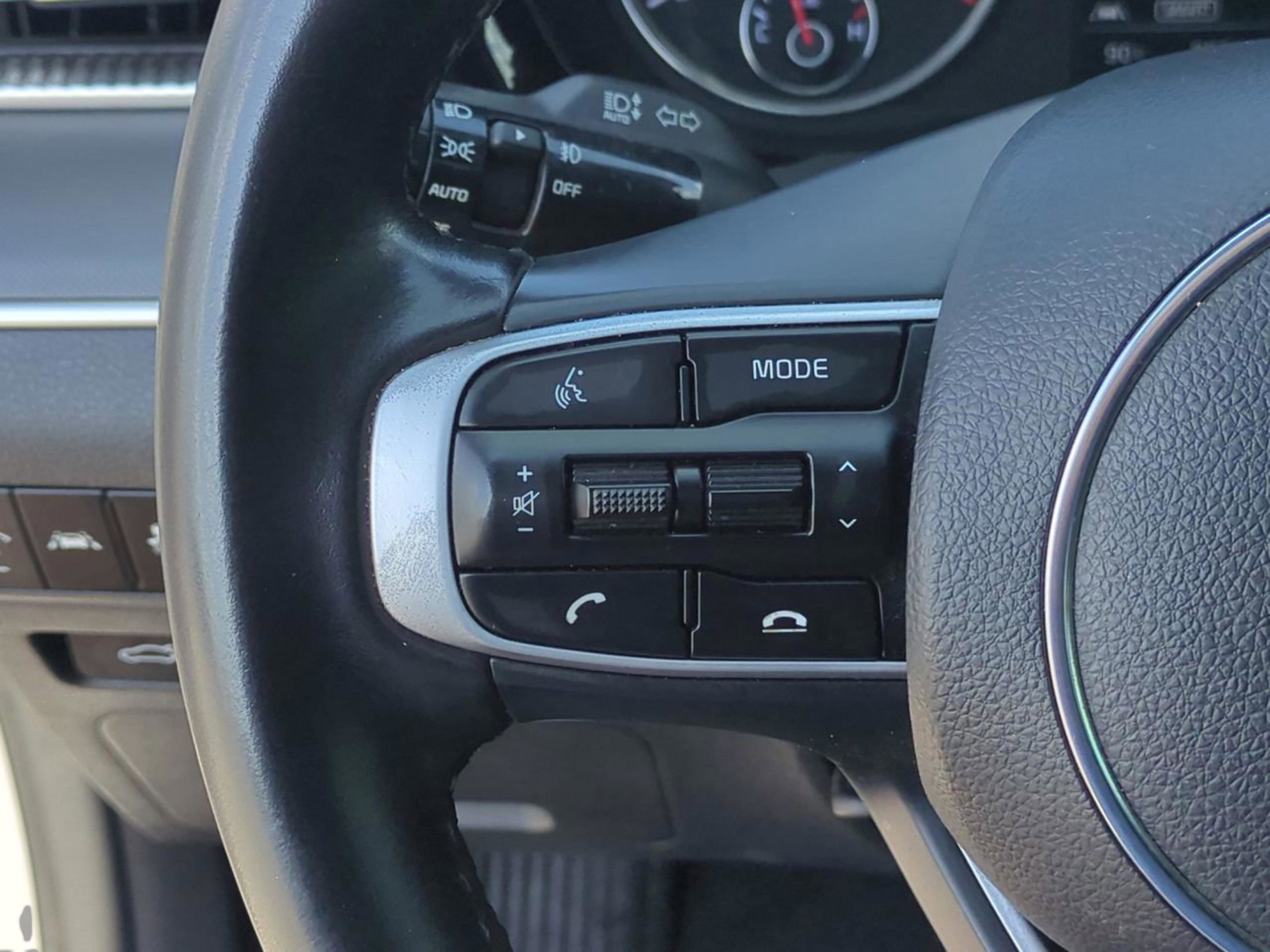 2024 Kia K5 GT-Line photo 27