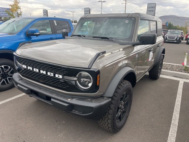 2025 Ford Bronco Big Bend photo 2