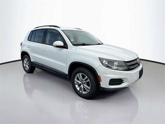 2017 Volkswagen Tiguan S photo 3