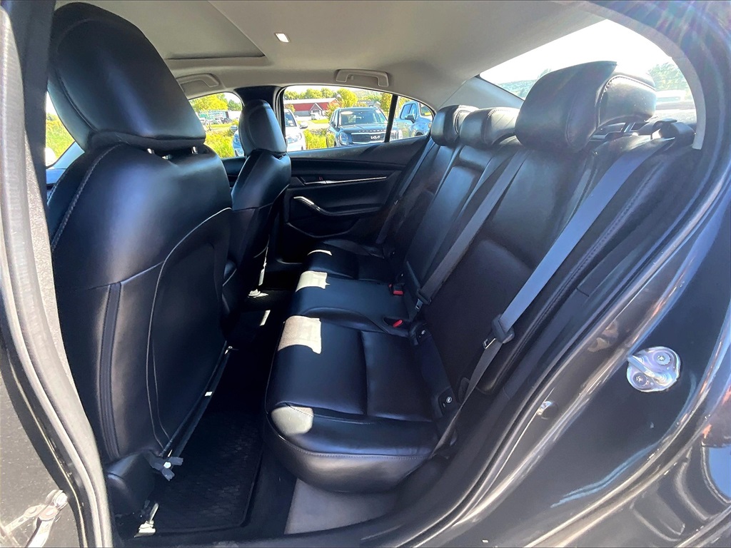 2023 Mazda Mazda3 2.5 s Premium photo 15