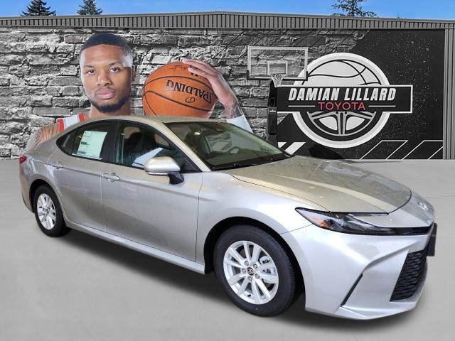 2026 Toyota Camry LE's photo