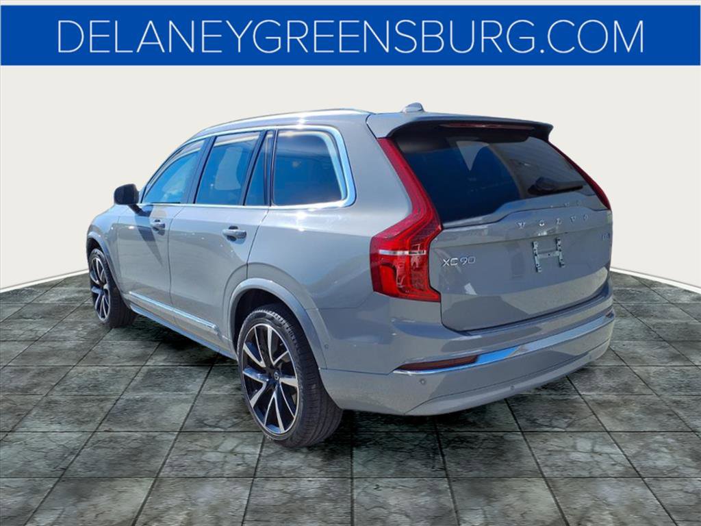 2025 Volvo XC90 B5 Plus photo 5