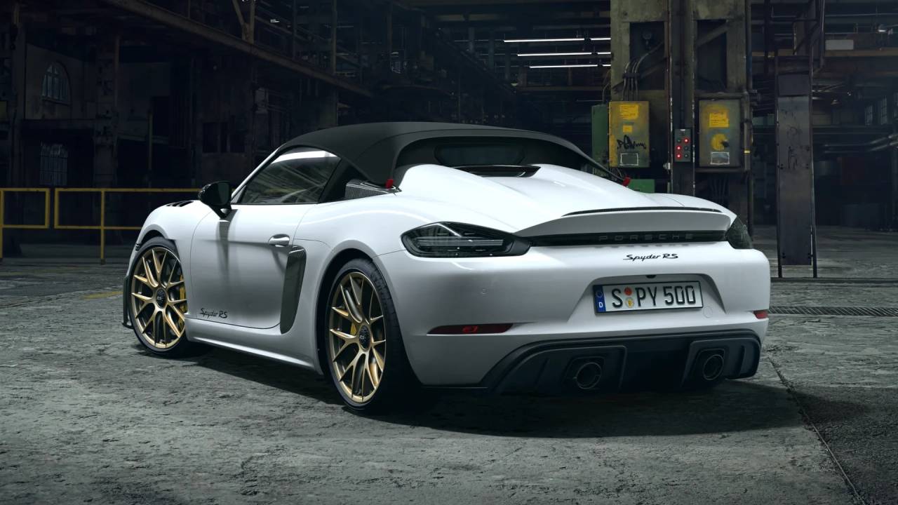 2025 Porsche Boxster Spyder photo 3
