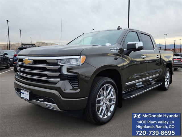 2023 Chevrolet Silverado 1500 High Country's photo