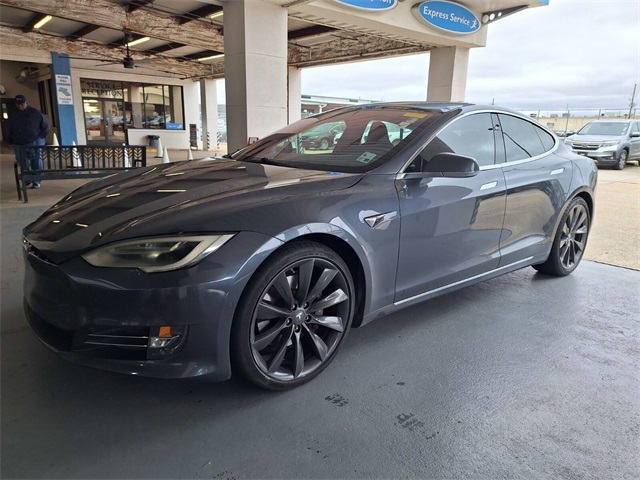 2020 Tesla Model S Long Range's photo