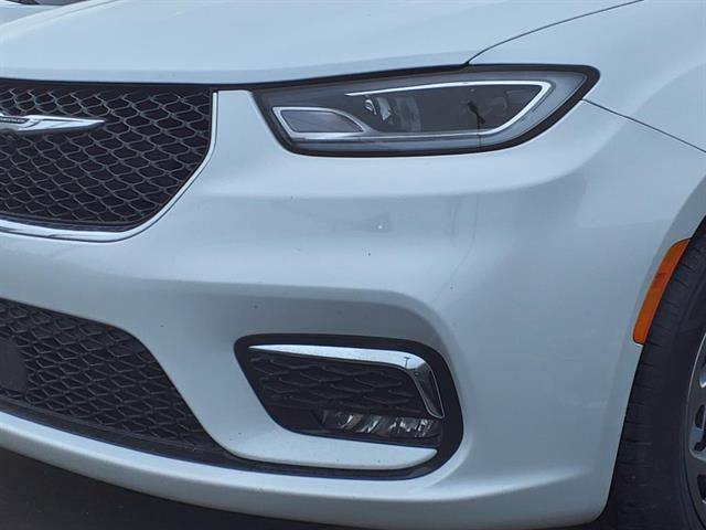 2023 Chrysler Pacifica Limited photo 26