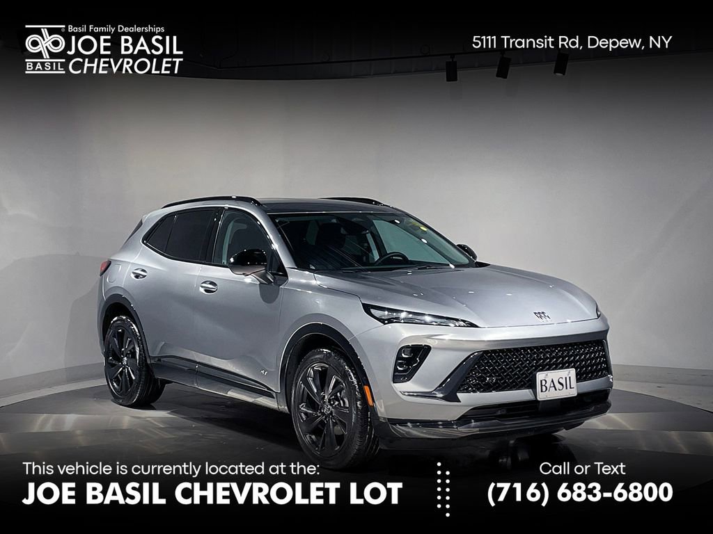 2025 Buick Envision Sport Touring's photo