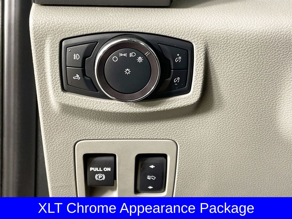 2019 Ford F-150 XLT photo 9