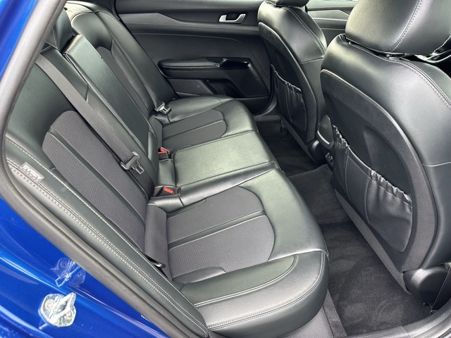 2022 Kia K5 GT-Line photo 17