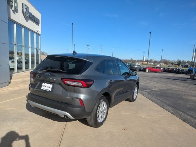 2025 Ford Escape Active photo 3
