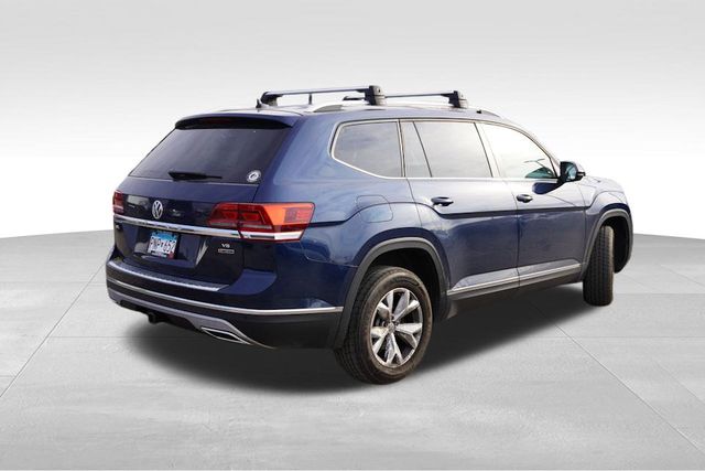 2018 Volkswagen Atlas SEL photo 3