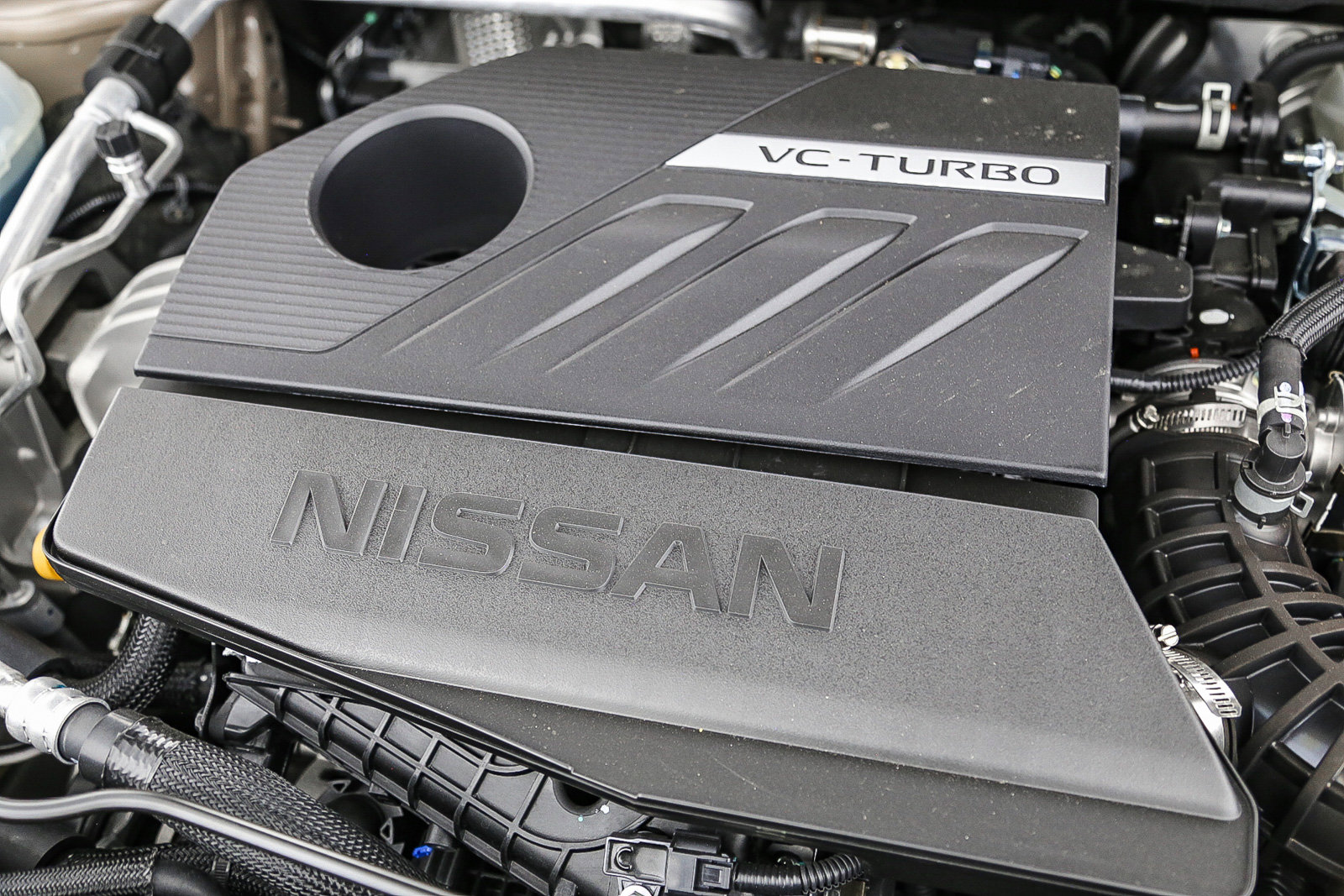 2025 Nissan Rogue SV photo 13