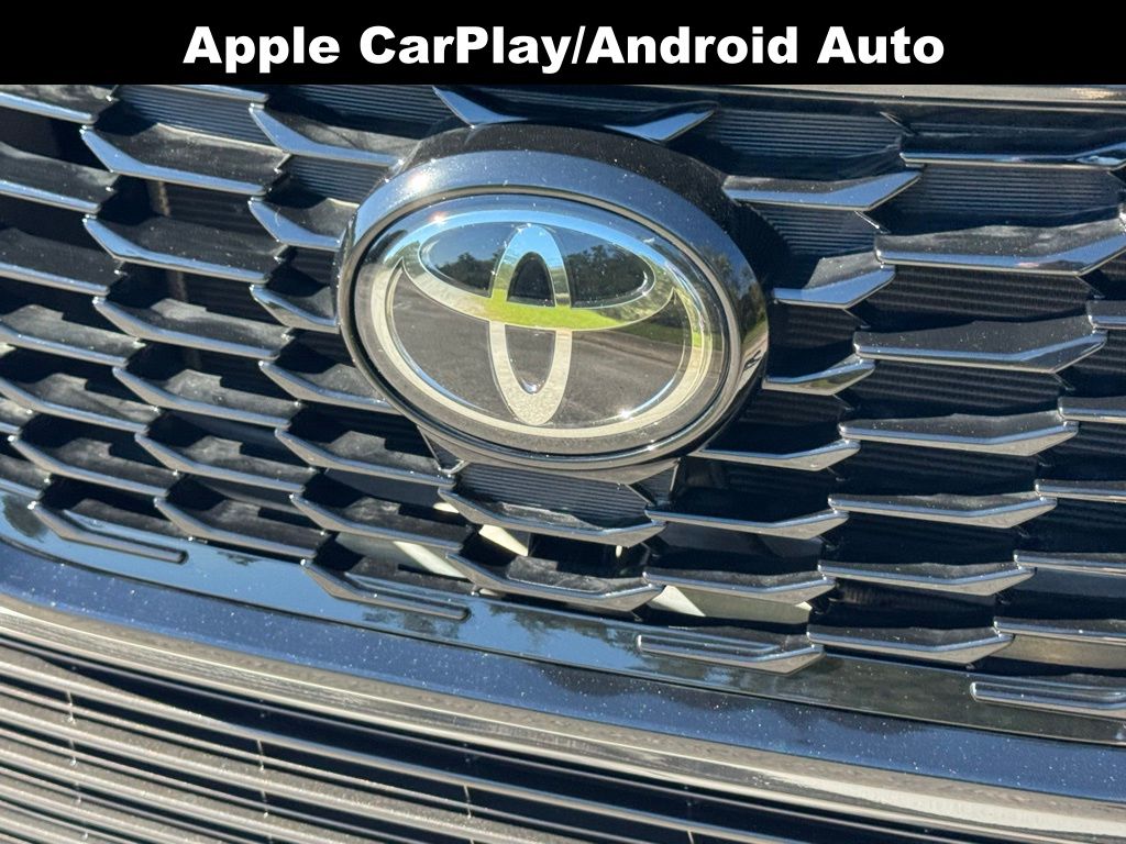 2024 Toyota Highlander XSE photo 3