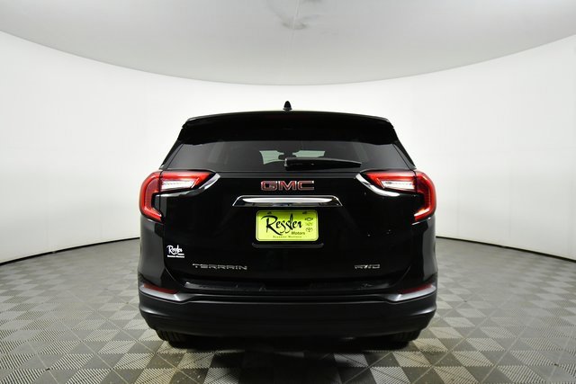 2024 Gmc Terrain SLE photo 2