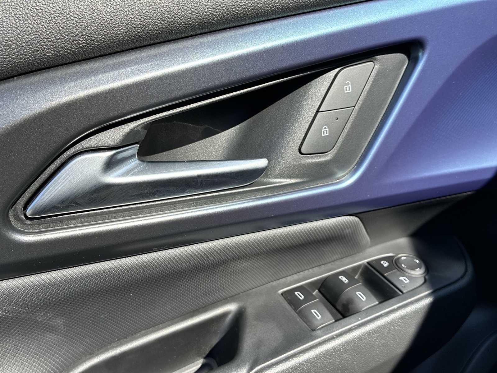 2024 Chevrolet Equinox EV 1LT photo 22