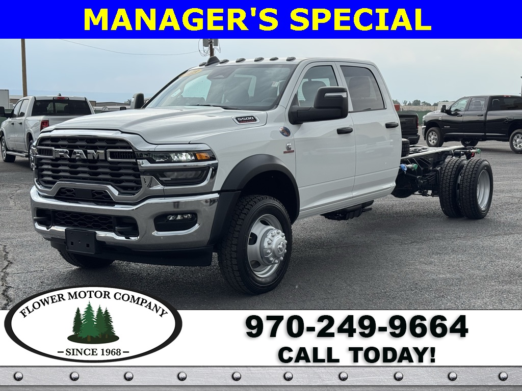 2025 Ram 5500 Tradesman photo 3