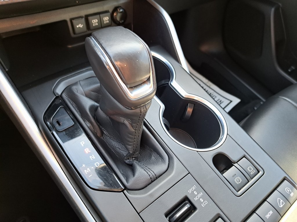 2020 Toyota Highlander XLE photo 15