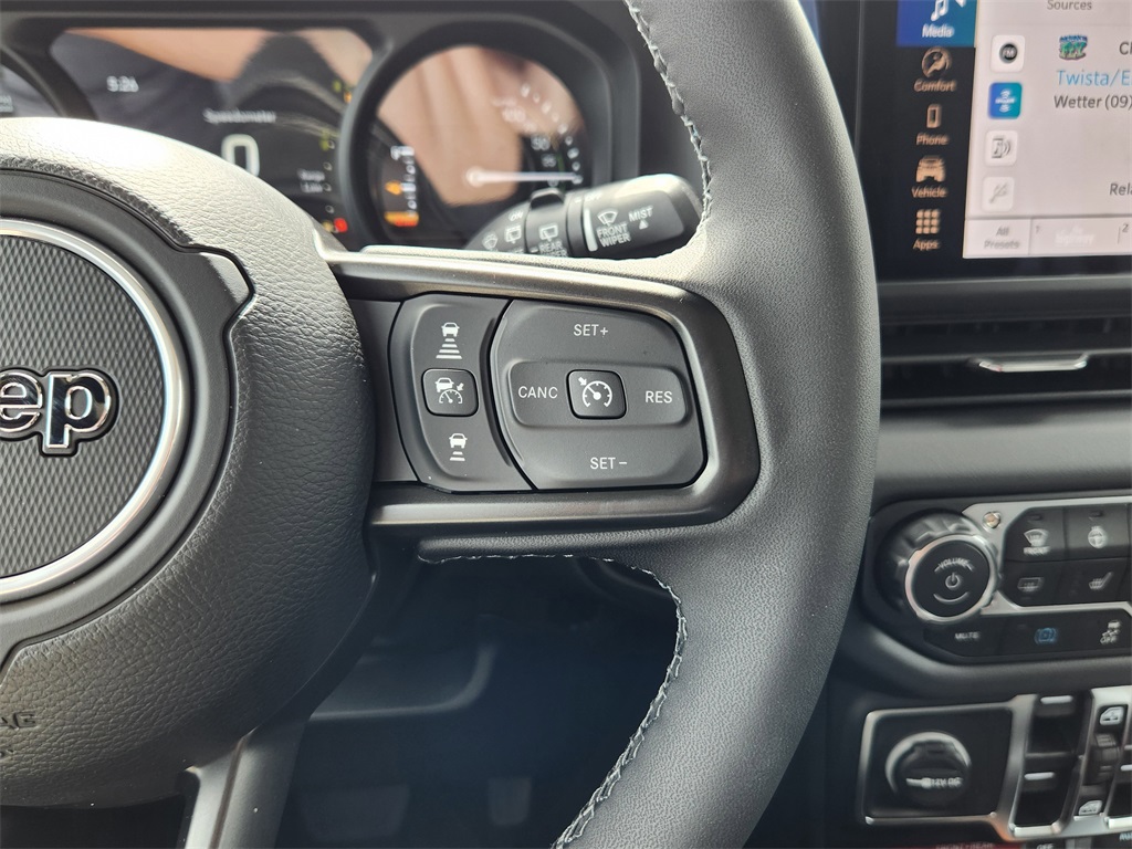 2025 Jeep Wrangler Rubicon 4xe photo 12