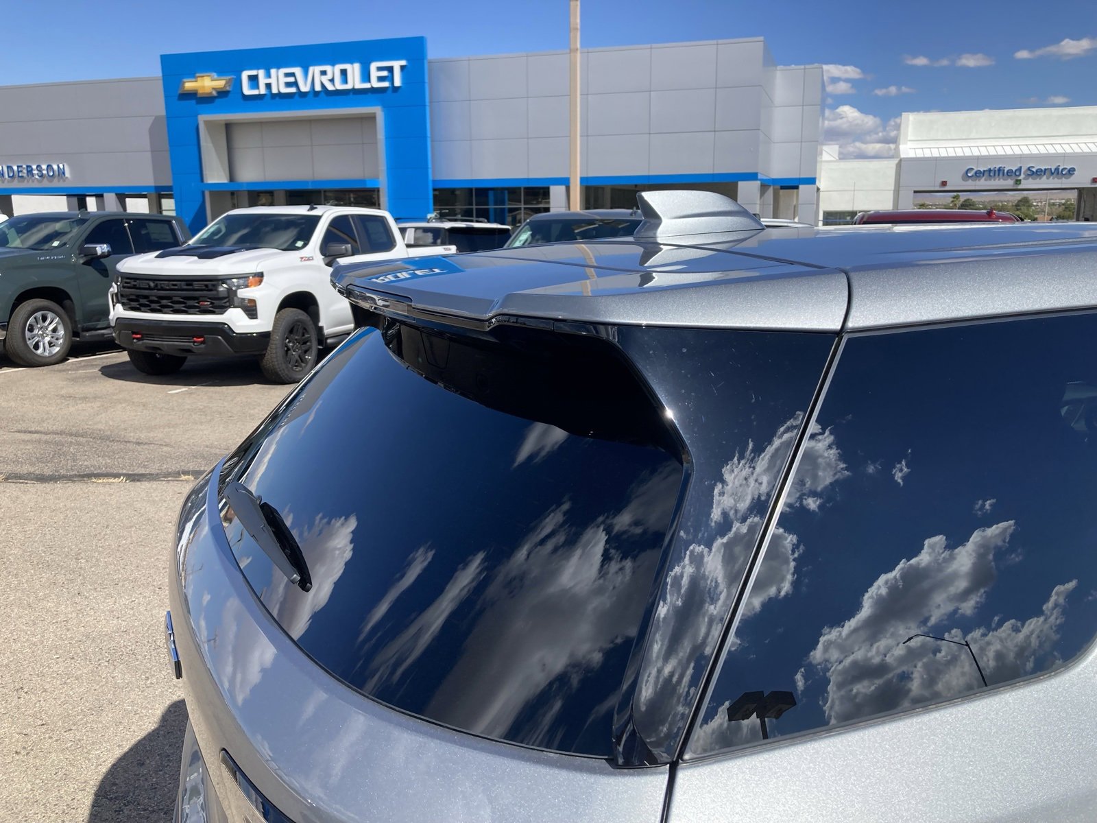 2026 Chevrolet Equinox LT photo 3