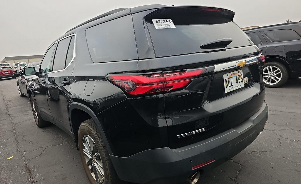 2023 Chevrolet Traverse Cloth 1LT photo 2