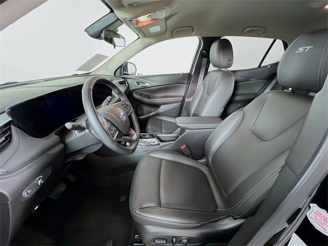 2024 Buick Encore GX Sport Touring photo 10