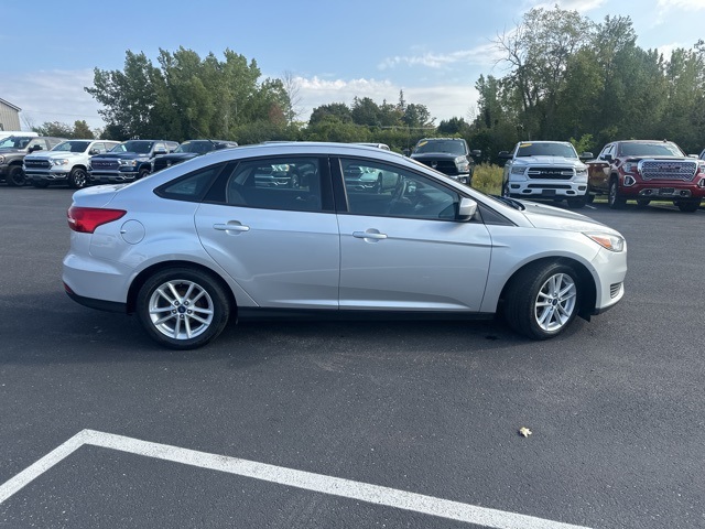 2018 Ford Focus SE photo 7